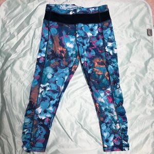 Floral pocket leggings